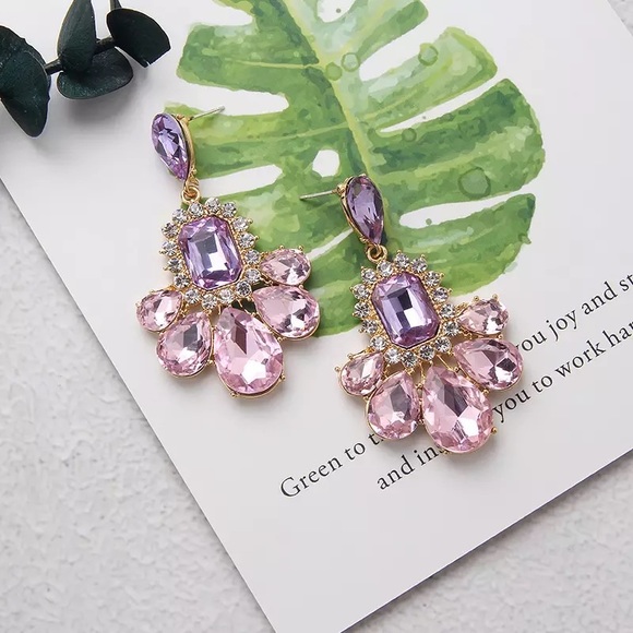 Purple Crystal rhinestone Elegant drop Earring - Picture 4 of 13